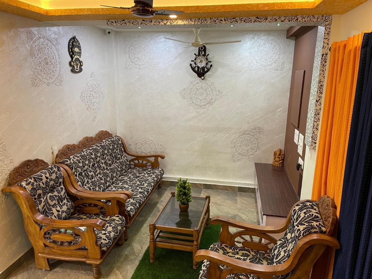 Bassac Residency Hotel Changanācheri Buitenkant foto